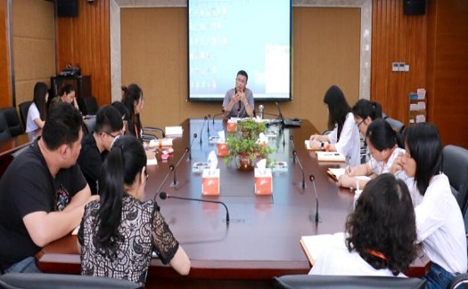 項寶通為中非經(jīng)貿港新員工入職培訓：文明禮儀要把握3個“度”